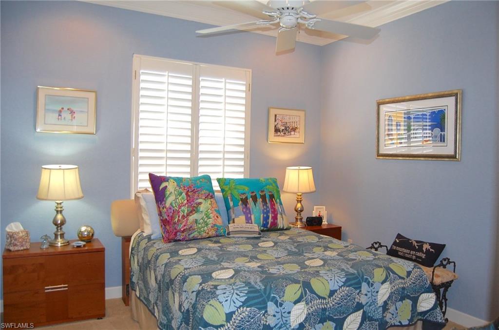 CROWN COLONY - Residential