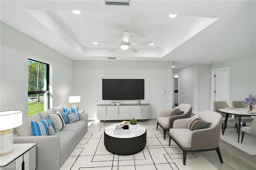 PUNTA GORDA ACRES - Residential