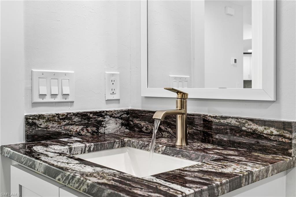 PUNTA GORDA ACRES - Residential