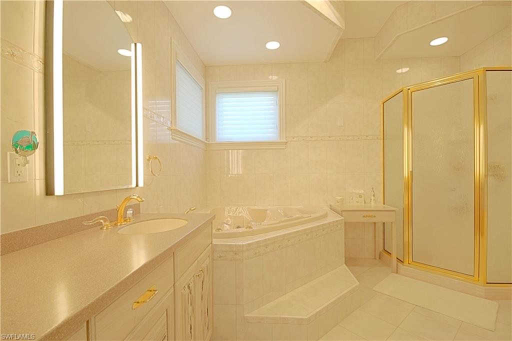 SOUTH SEAS PLANTATION RESORT - Residential