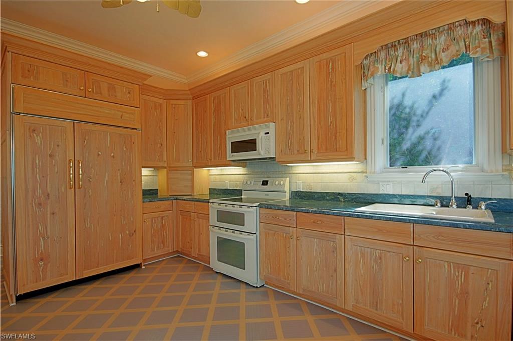 SOUTH SEAS PLANTATION RESORT - Residential