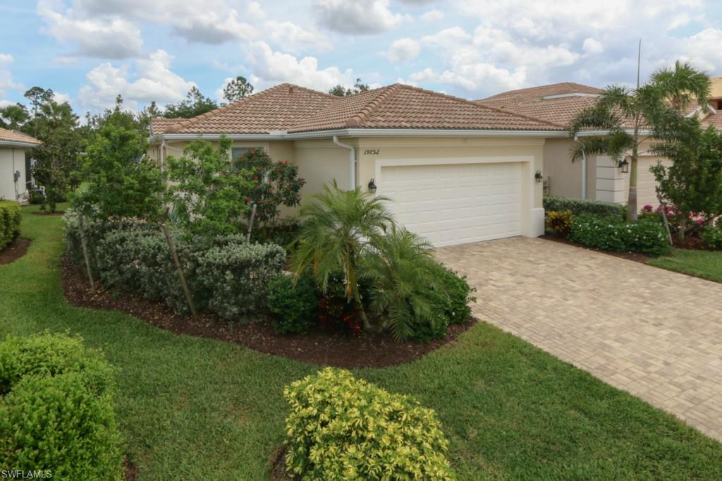 RESERVE AT ESTERO - Residential