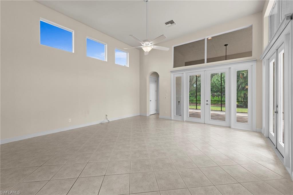 BELLE LAGO - Residential