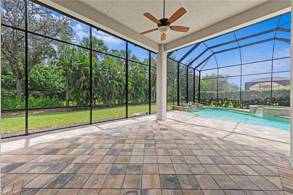 BELLE LAGO - Residential