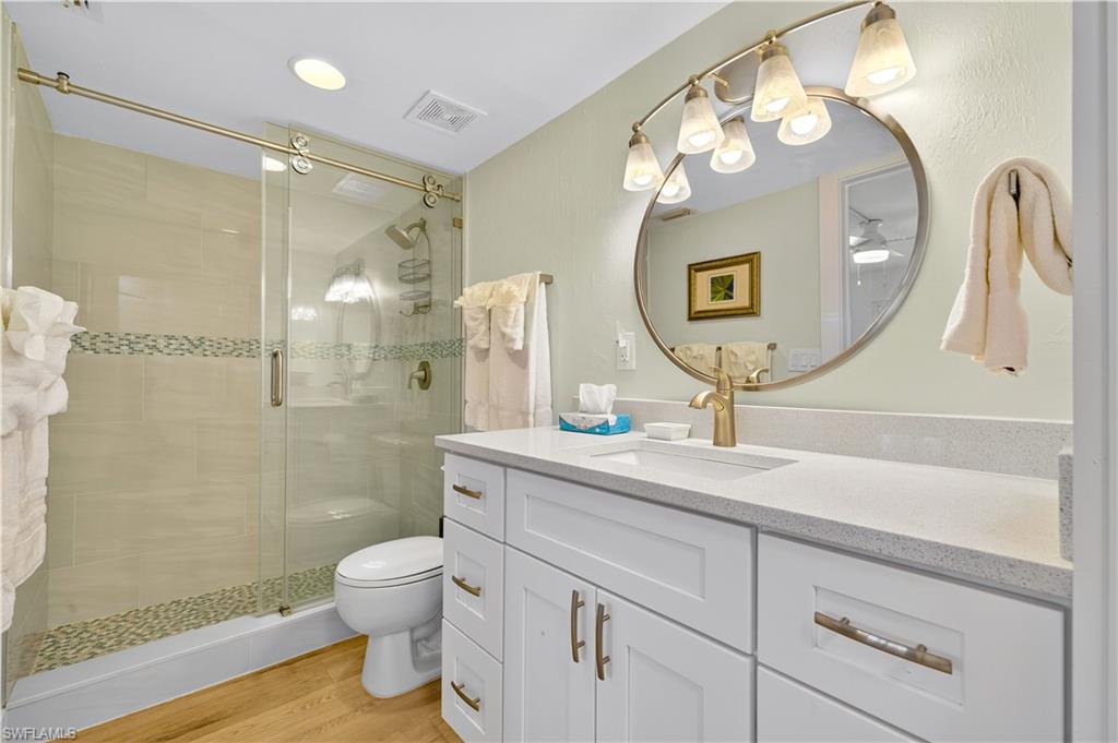 TENNIS VILLAS - Residential