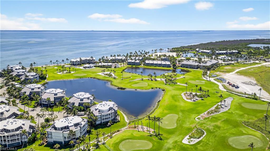 TENNIS VILLAS - Residential