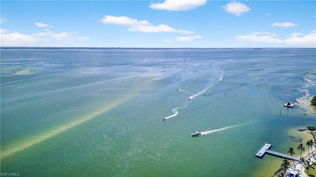 TENNIS VILLAS - Residential