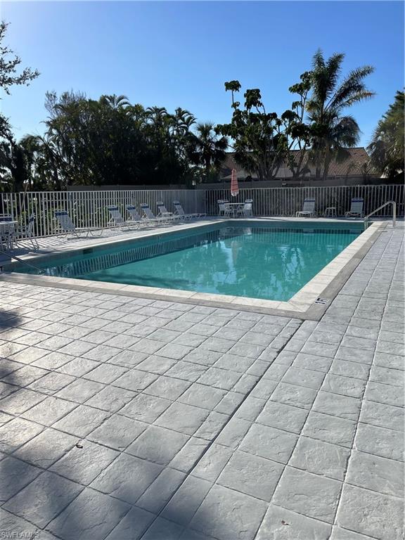 VILLAGE - Residential