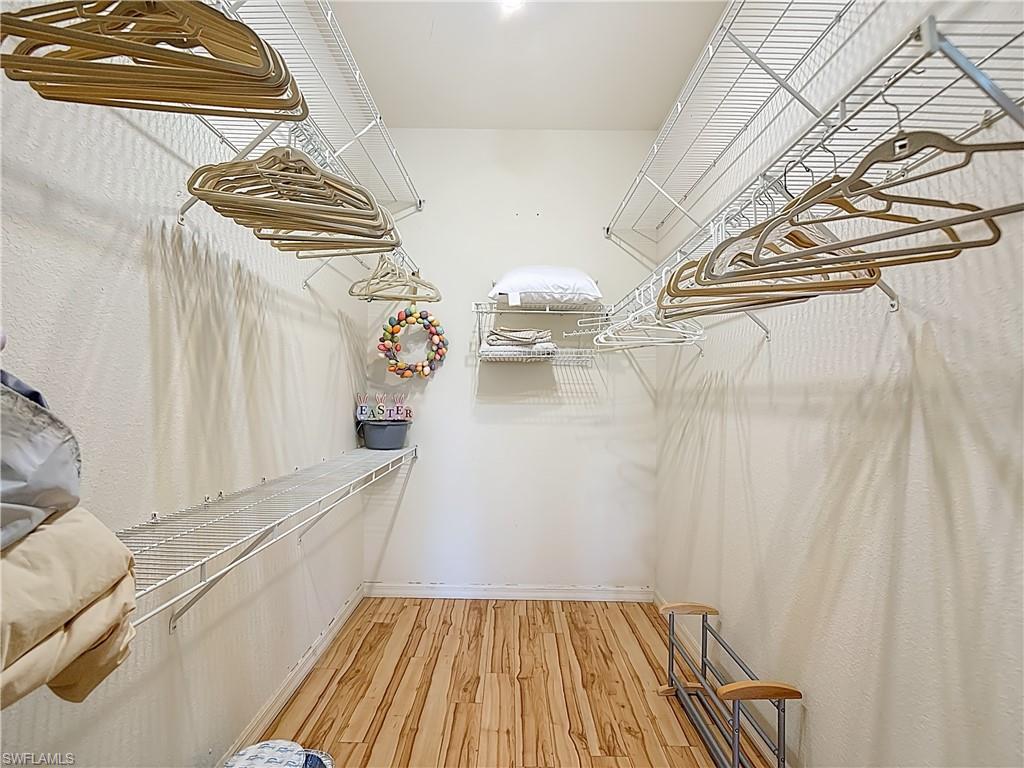 DEL VERA COUNTRY CLUB - Residential