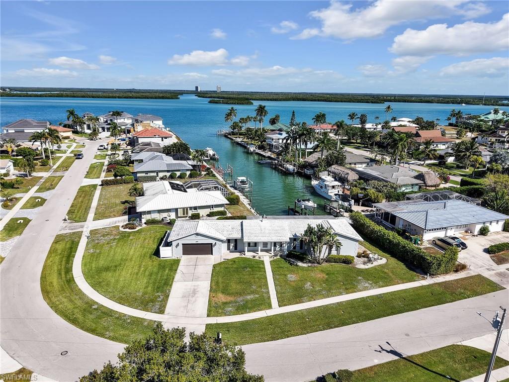 MARCO ISLAND - Residential