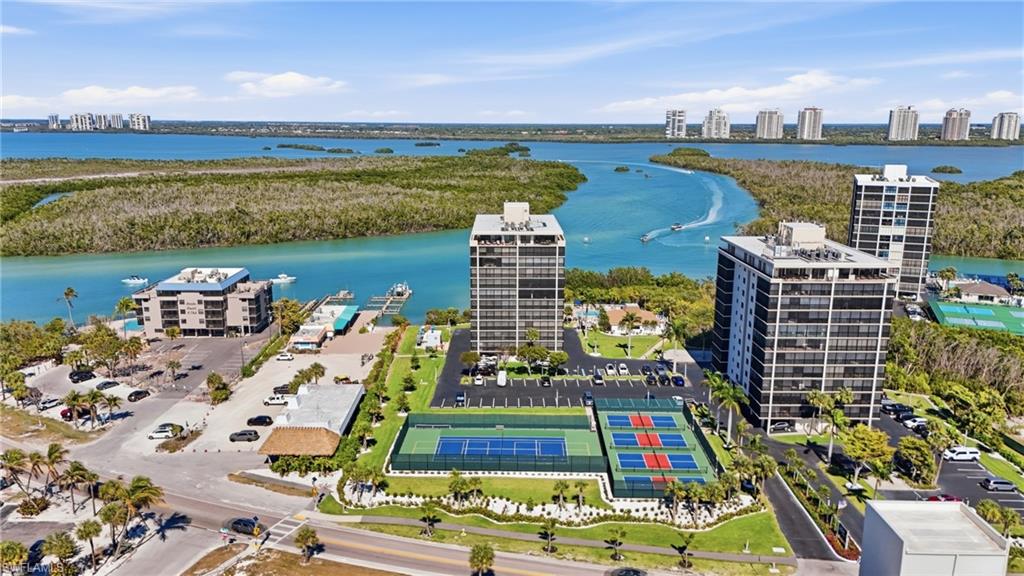 26131 Hickory BLVD 4D