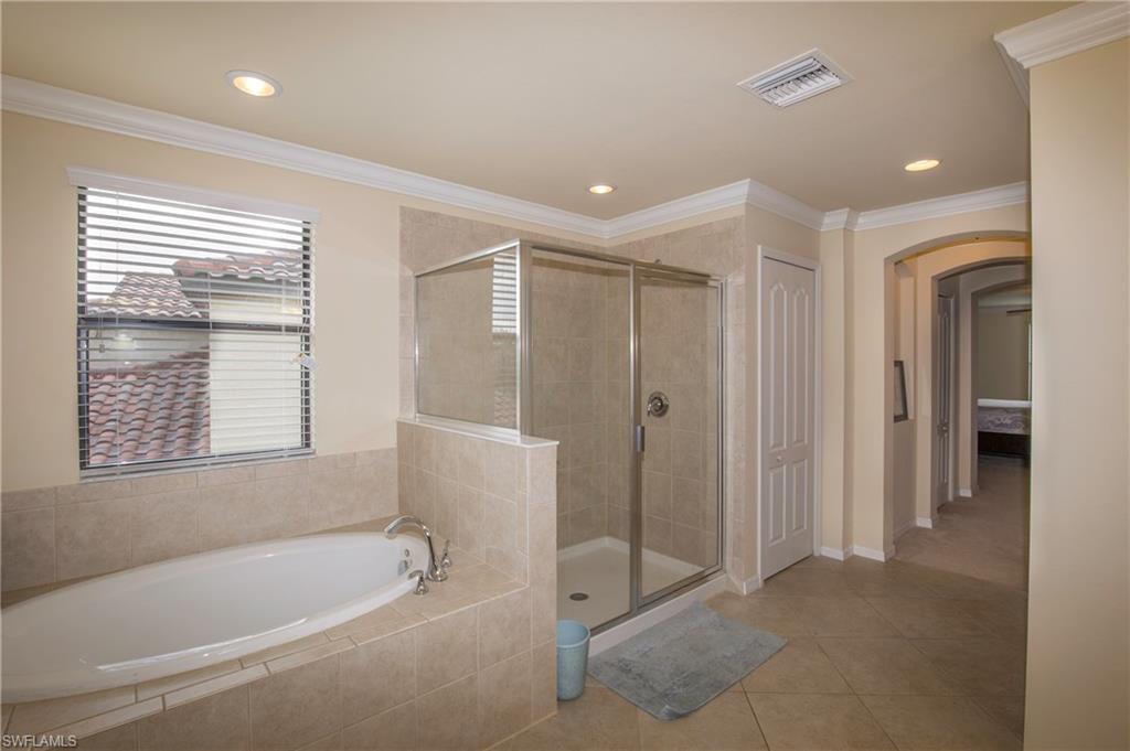 REFLECTION ISLES - Residential