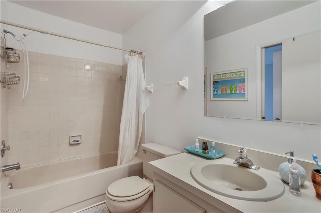 SUMMERLIN WOODS - Residential