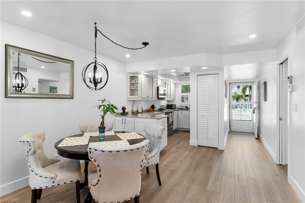 VILLE DE MARCO - Residential