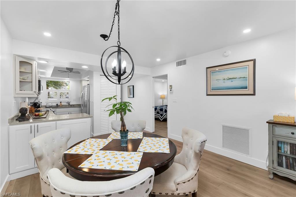 VILLE DE MARCO - Residential