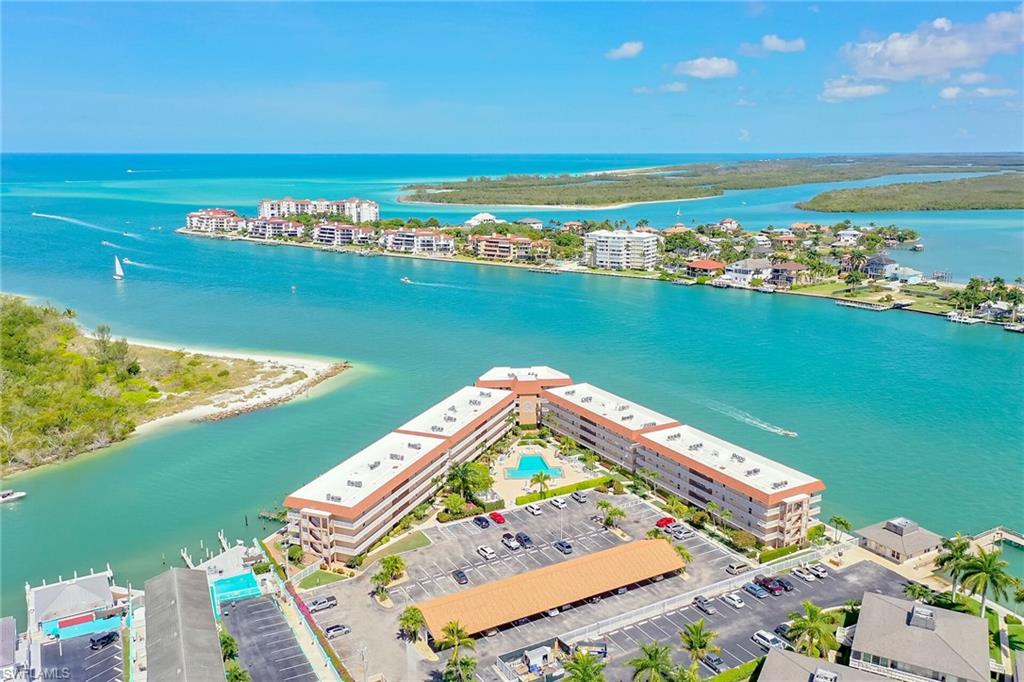 VILLE DE MARCO - Residential