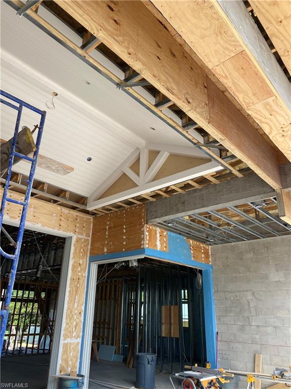 ROYAL HARBOR - Residential