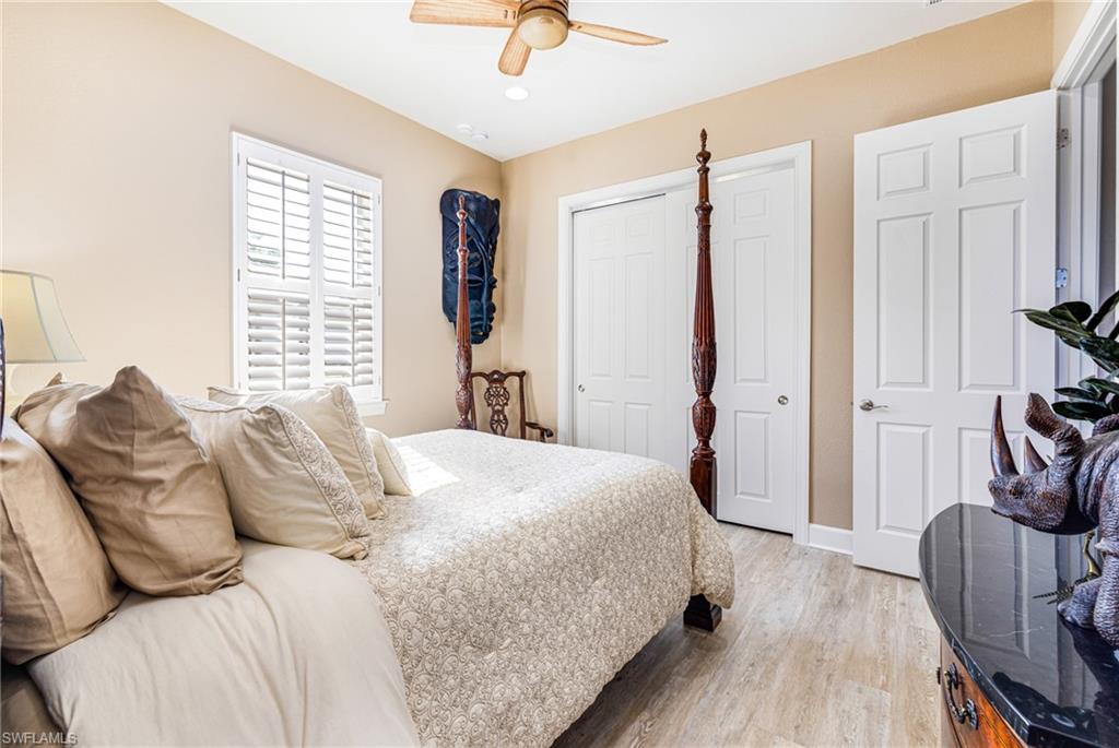 EMERSON SQUARE - Residential