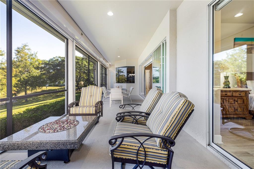 EMERSON SQUARE - Residential