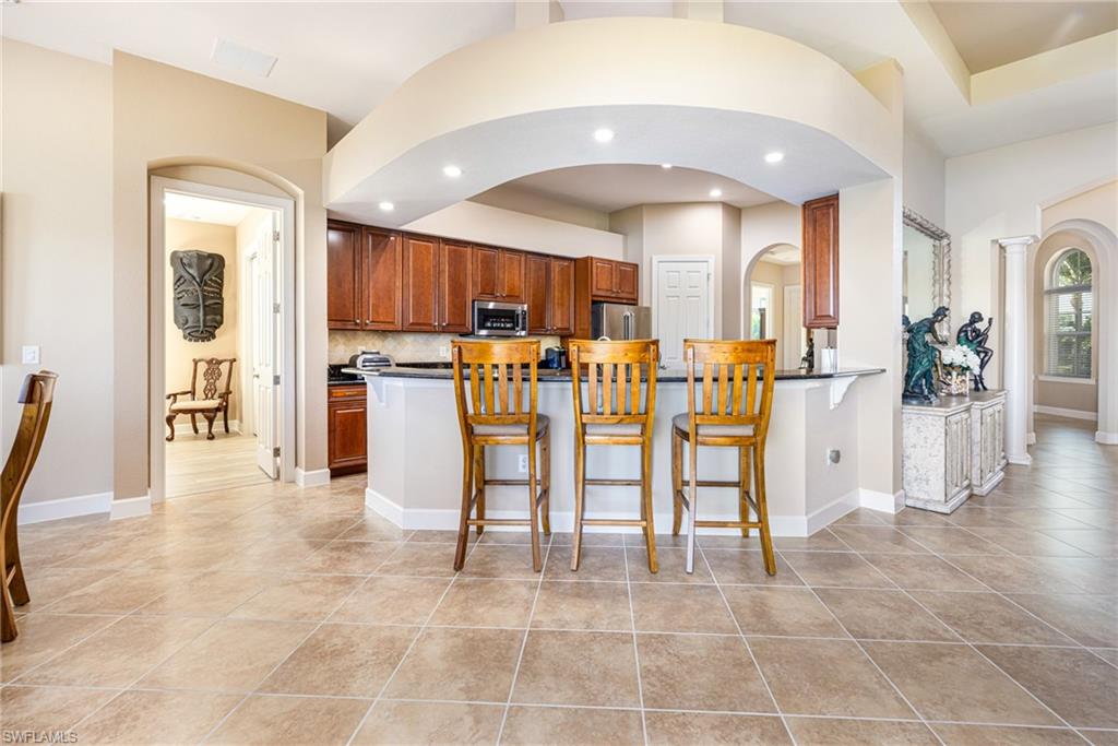 EMERSON SQUARE - Residential