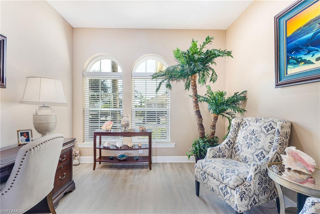 EMERSON SQUARE - Residential