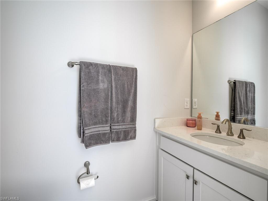 CALOOSA POINTE - Residential