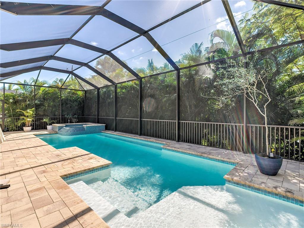 CALOOSA POINTE - Residential