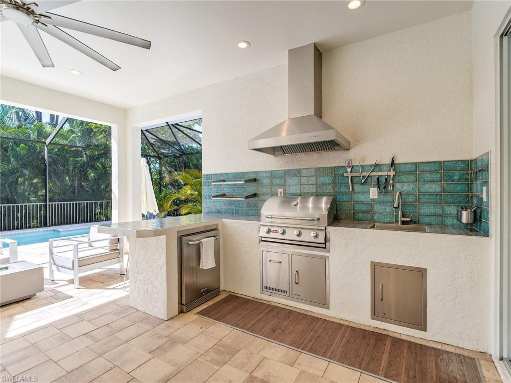 CALOOSA POINTE - Residential