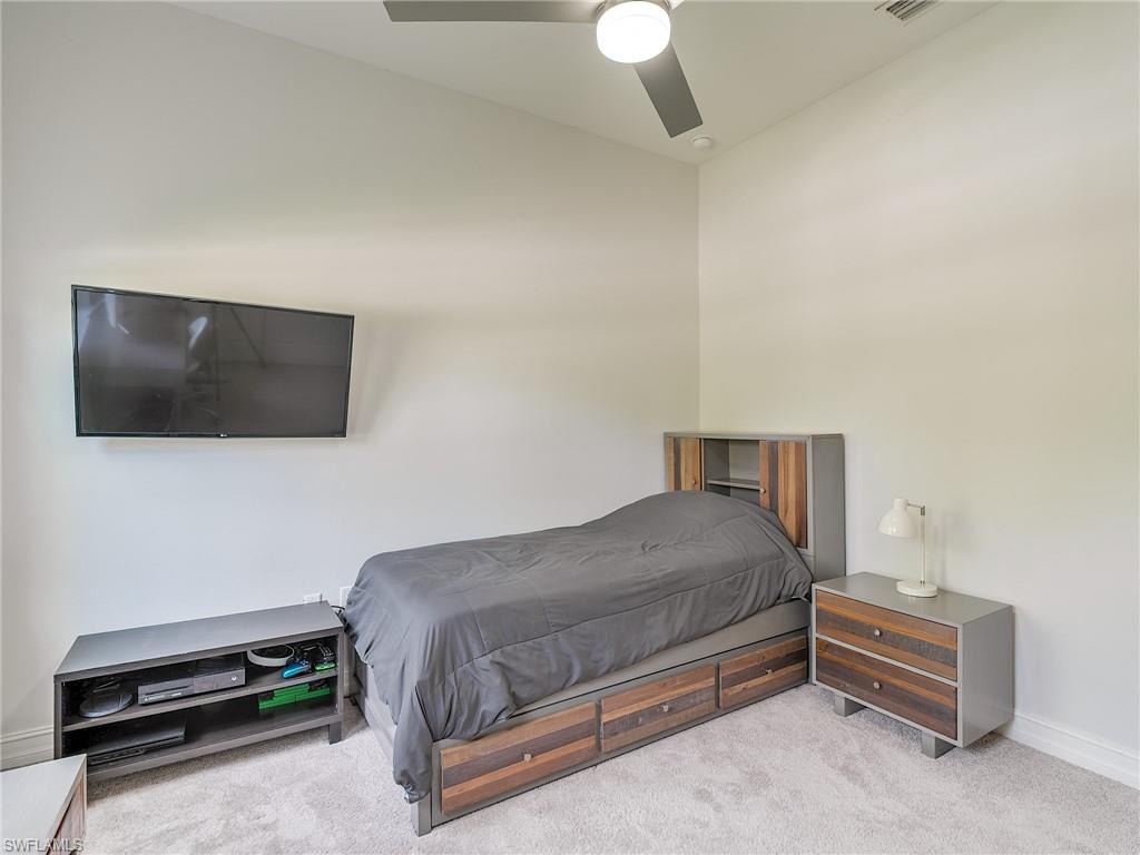 CALOOSA POINTE - Residential