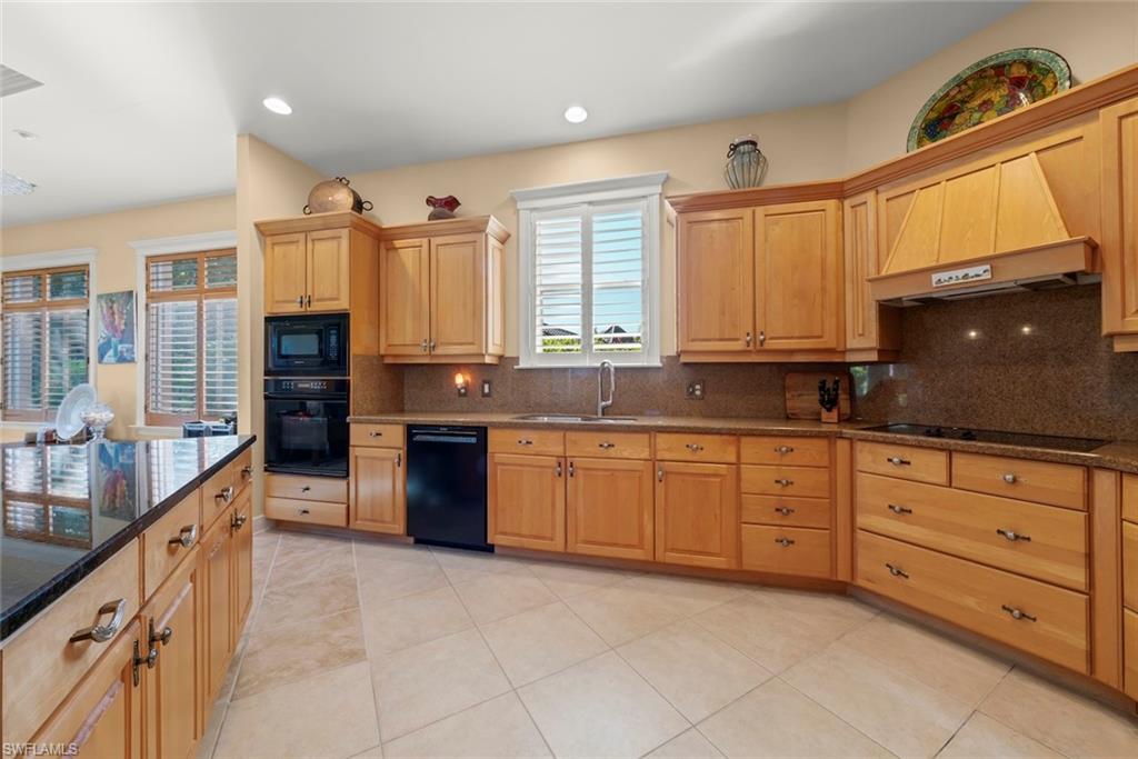 FIDDLESTICKS COUNTRY CLUB - Residential