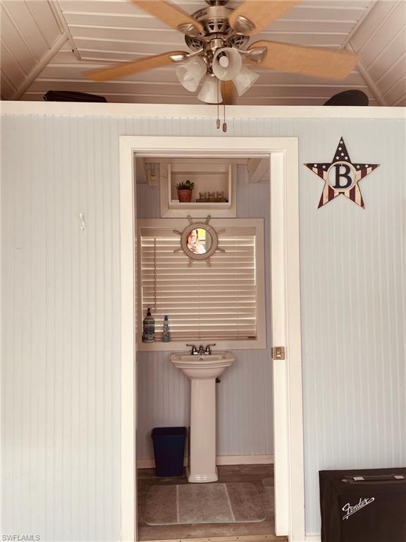 CYPRESS TRAIL RV RESORT - Land