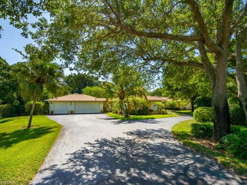 Photo of 610 West ST, NAPLES, FL 34108 (MLS # 226019110)