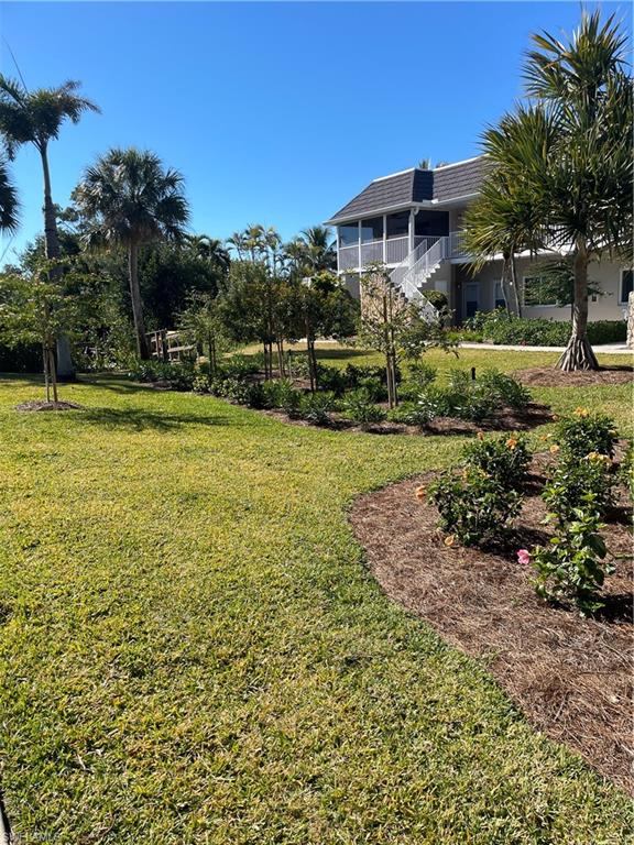 CAPTAINS WALK - Residential