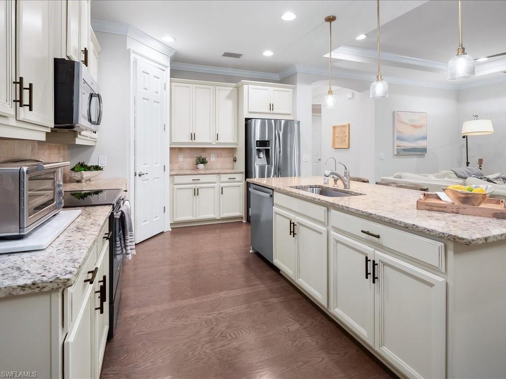 BARRINGTON COVE - Residential