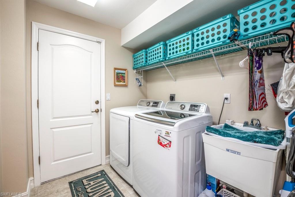 STONEYBROOK - Residential