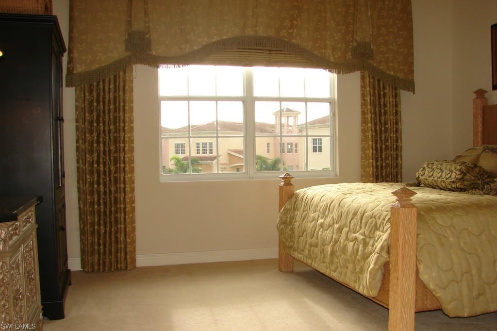 AVELLINO ISLES - Residential