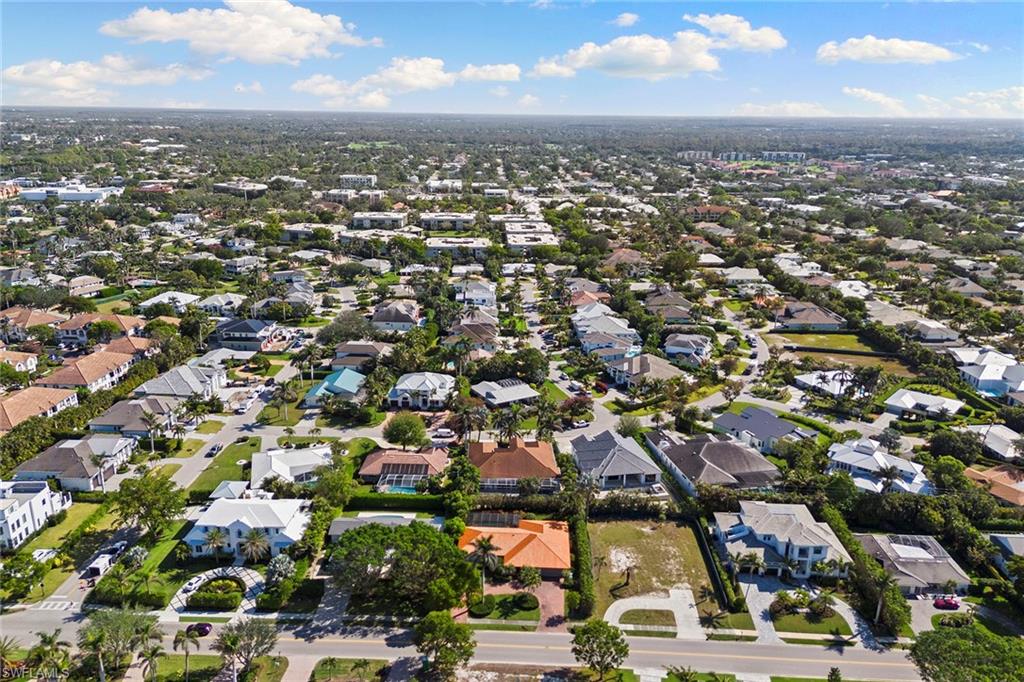 PARK SHORE - Residential