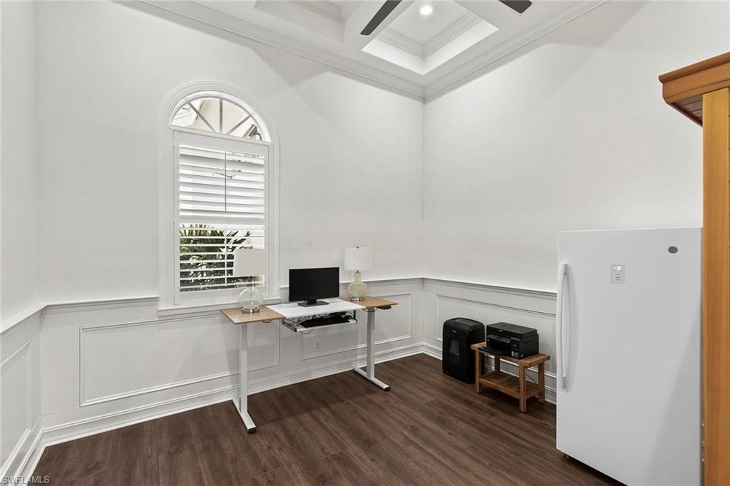 PARK SHORE - Residential