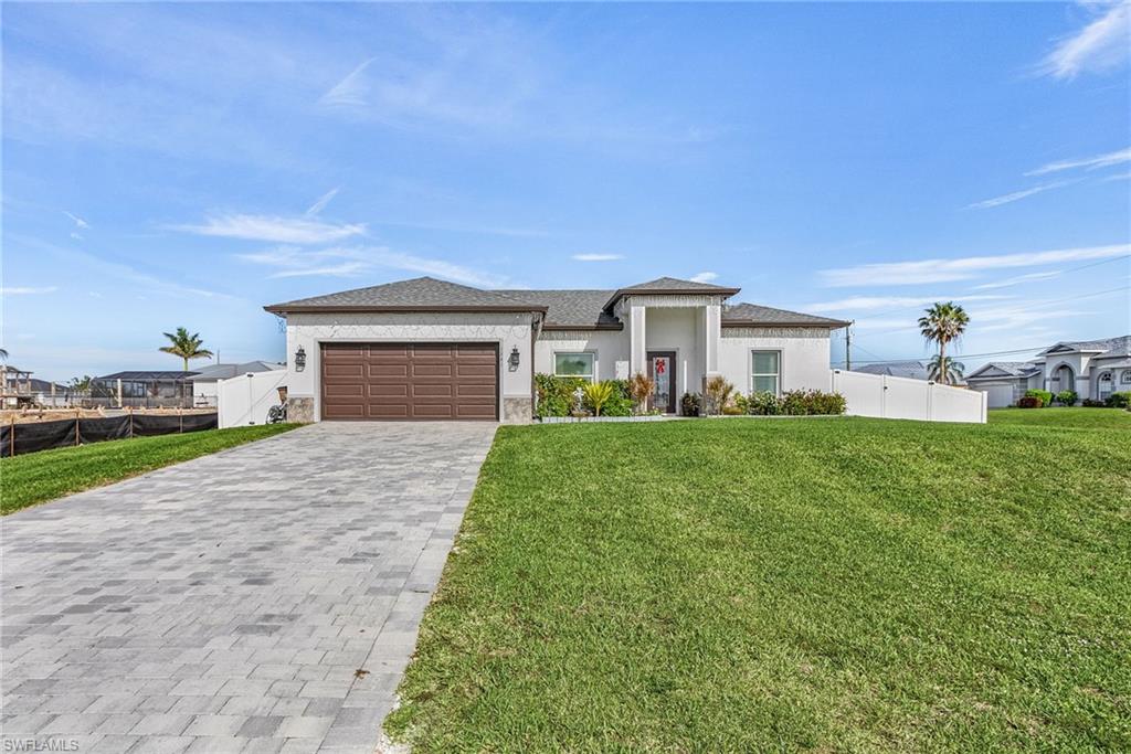 CAPE CORAL - Residential