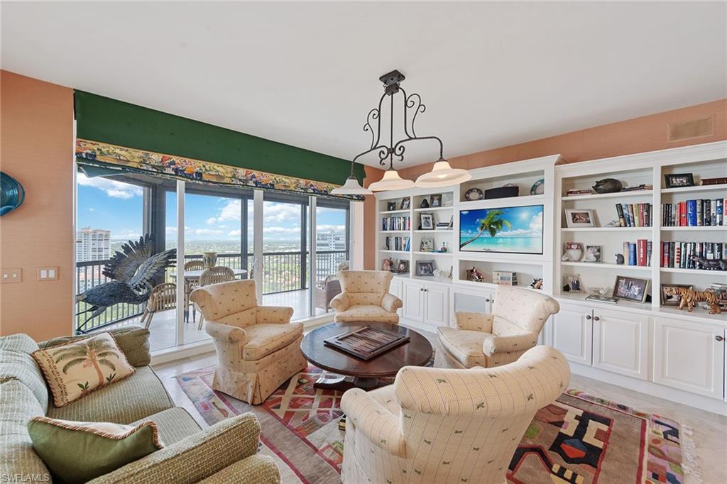 BILTMORE AT BAY COLONY - Residential