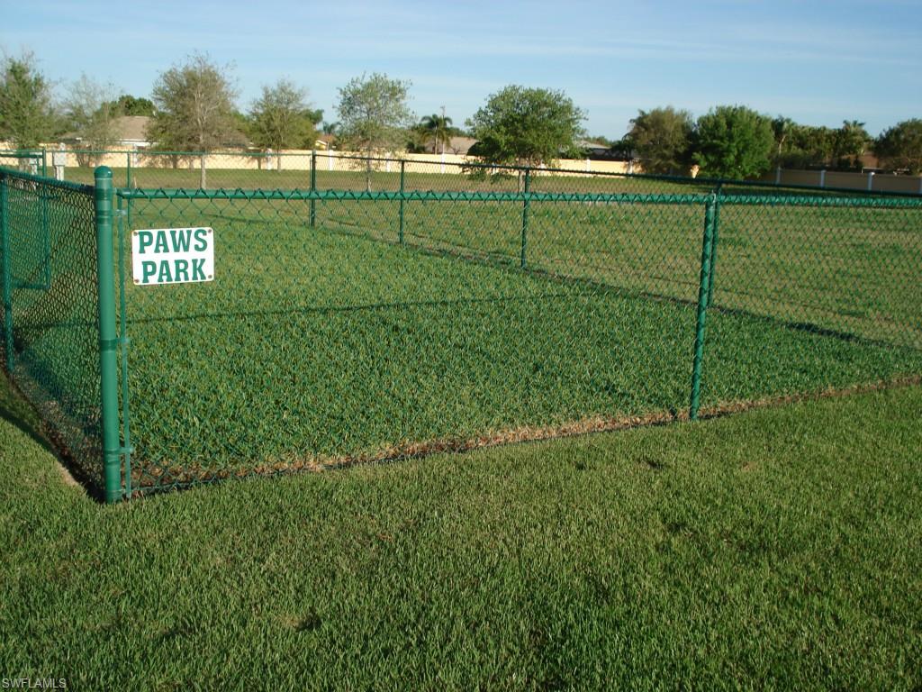 CELEBRATION CAPE - Residential