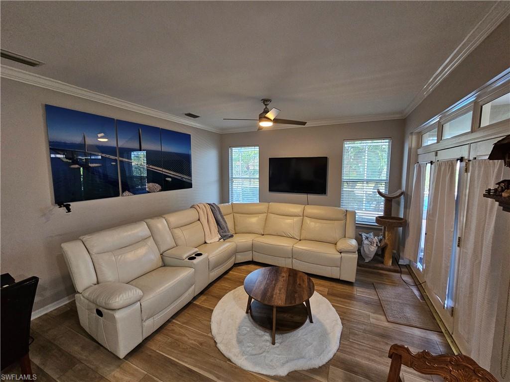 LAUREL LAKES - Residential Lease