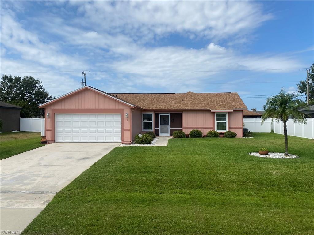 CAPE CORAL - Residential