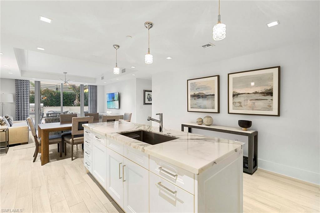 MYSTIQUE - Residential