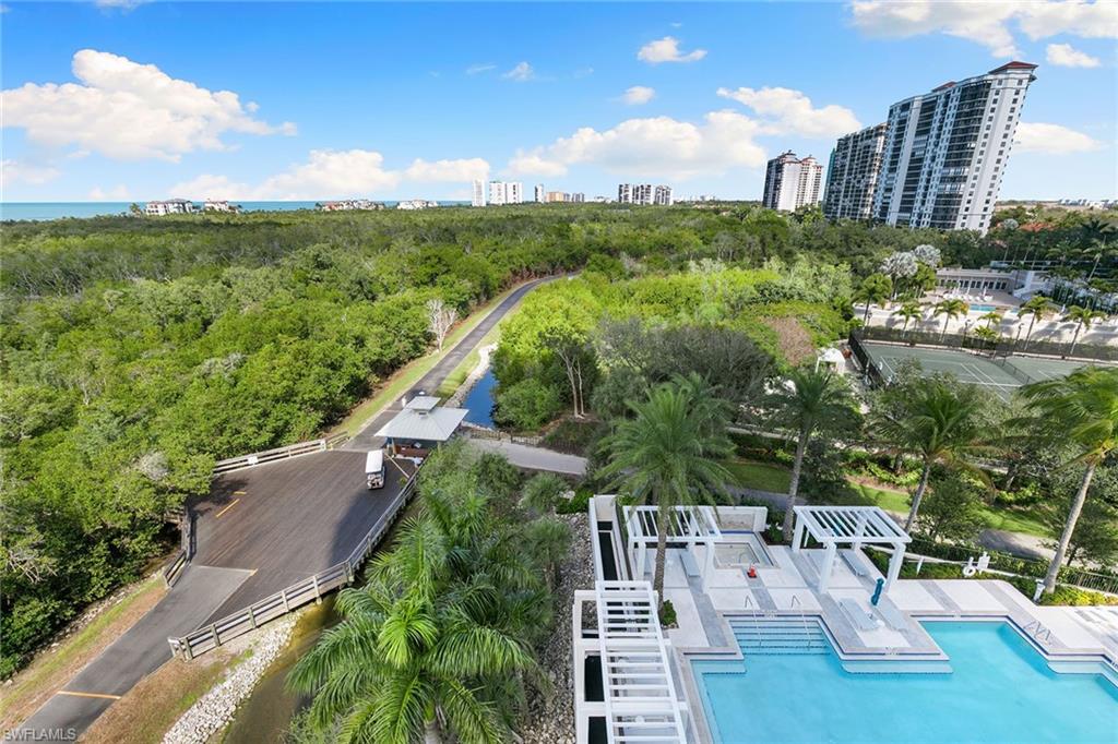 MYSTIQUE - Residential