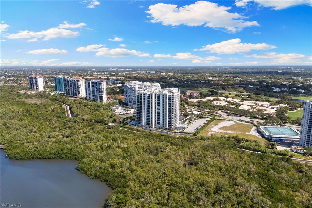 MYSTIQUE - Residential