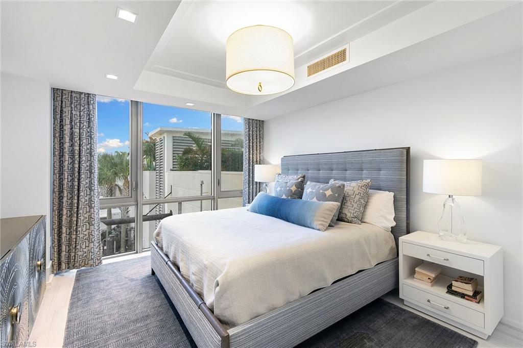 MYSTIQUE - Residential