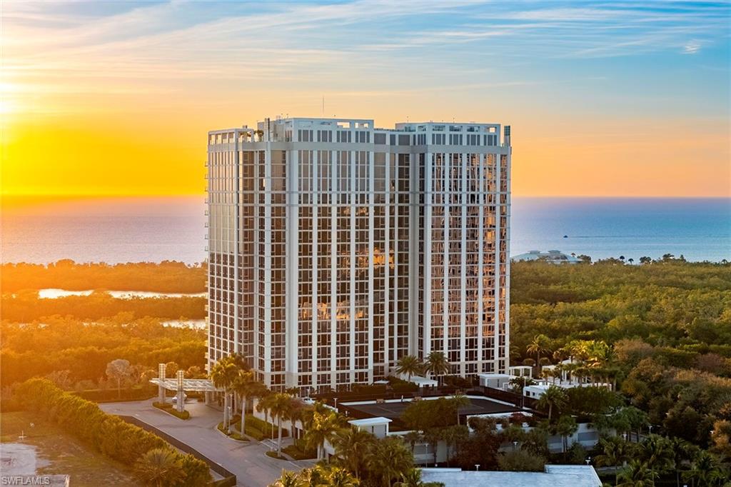 MYSTIQUE - Residential