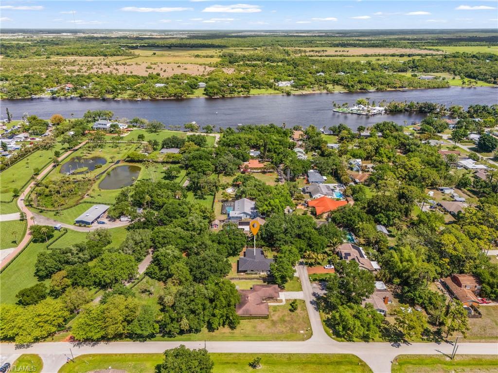 RIVER OAK PARK - Residential