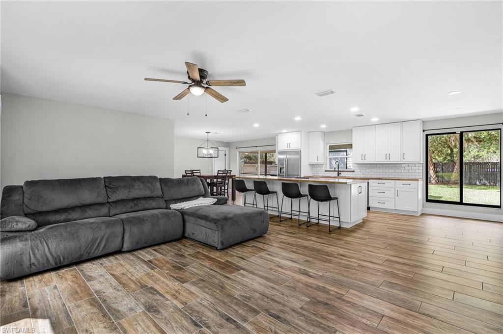 RIVER OAK PARK - Residential